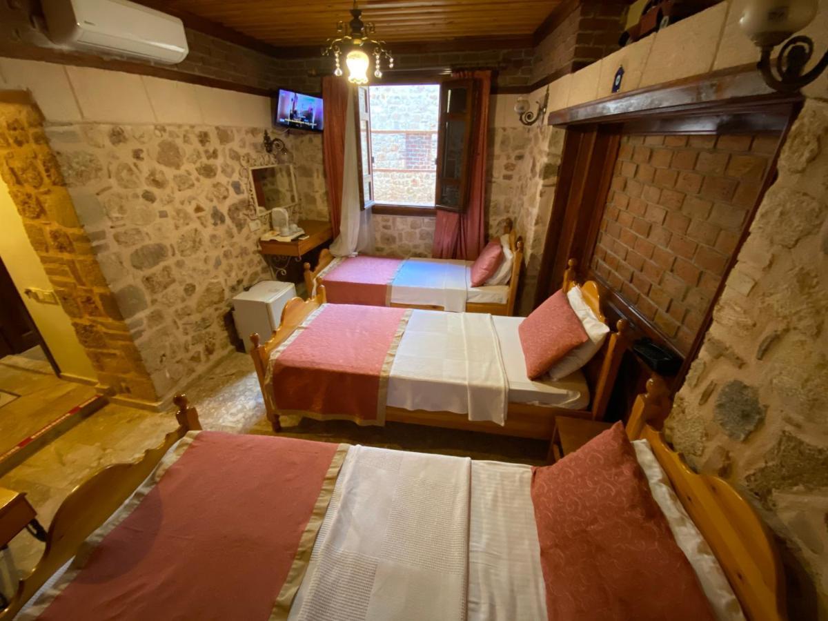 Antalya Inn Hotel מלון אנטליה