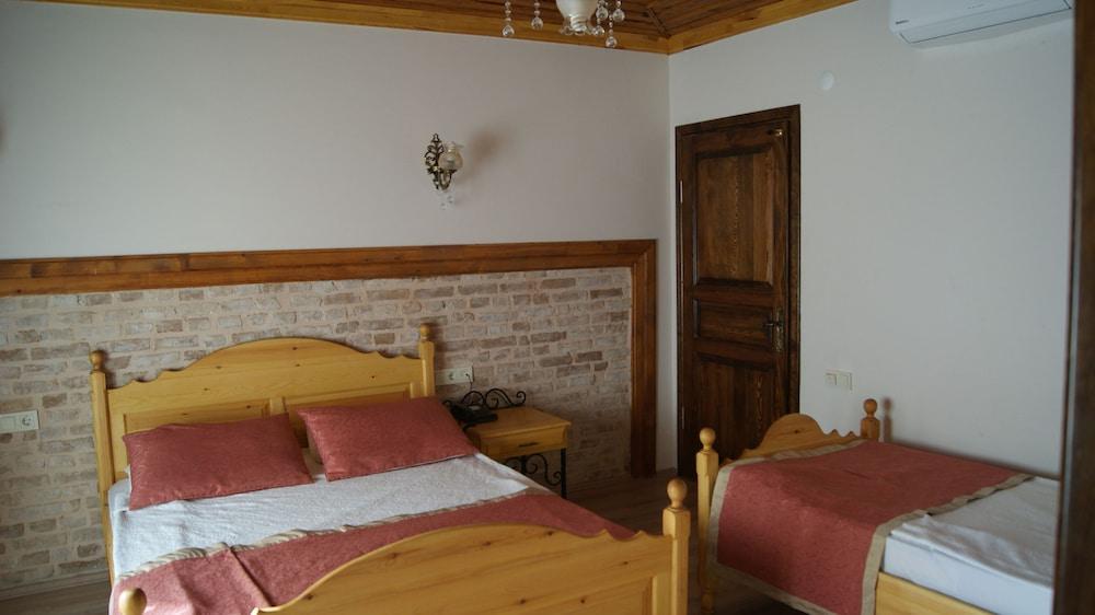 מלון Antalya Inn Hotel 3*