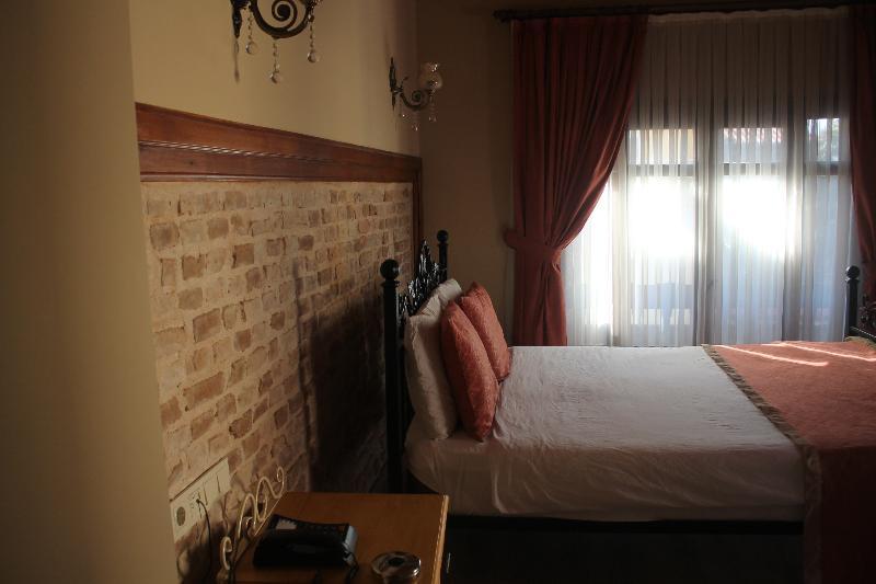 מלון Antalya Inn Hotel