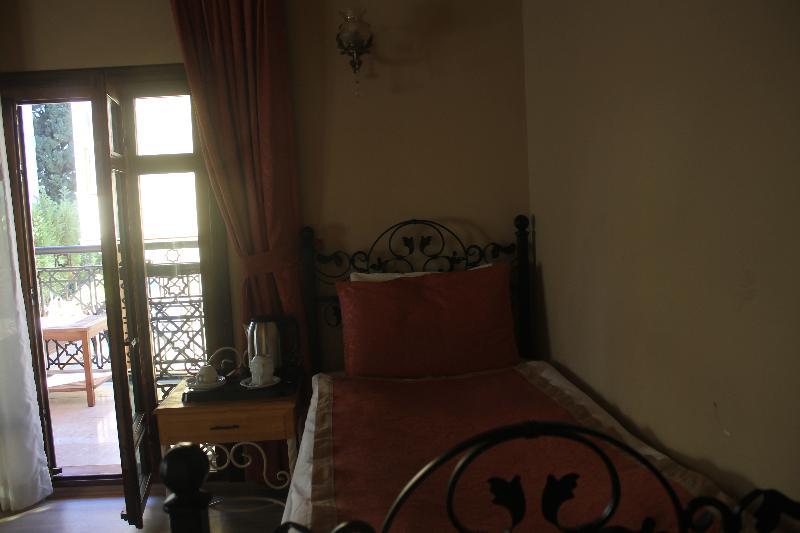 Antalya Inn Hotel אנטליה