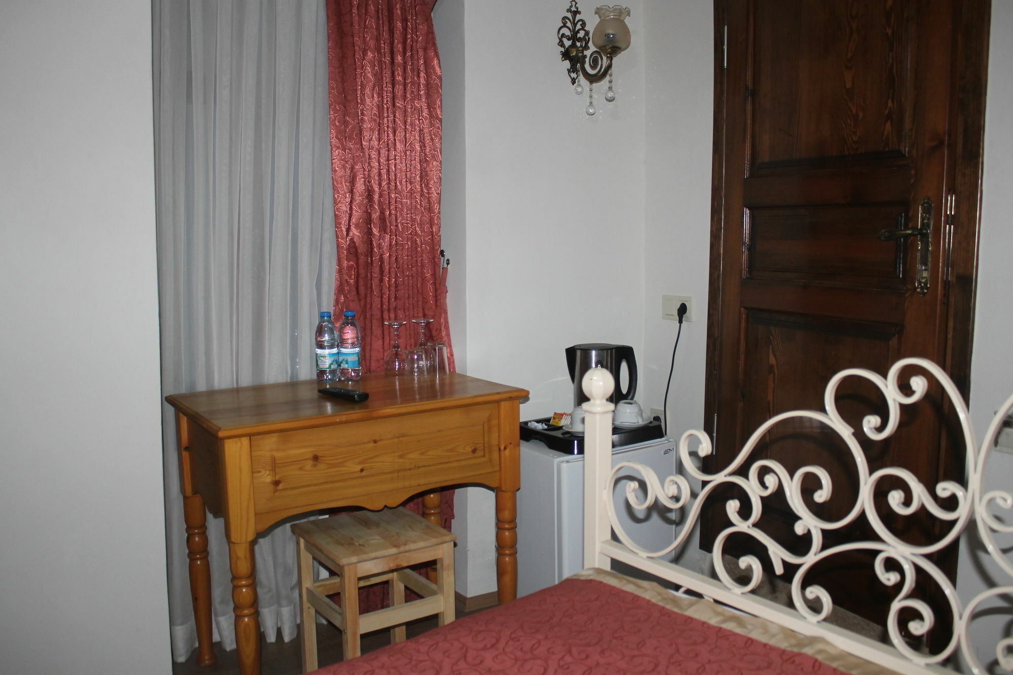 Antalya Inn Hotel מלון אנטליה